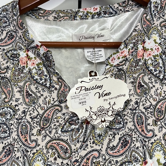 NWT Paisley Vine blouse size s - Picture 2 of 2